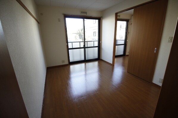 ユアマリーナの物件内観写真